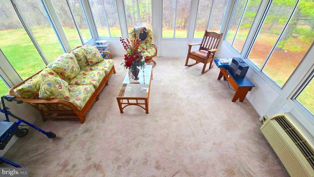 Image 25 of property listing at 60 CASSIE DR, Falling Waters, WV 25419