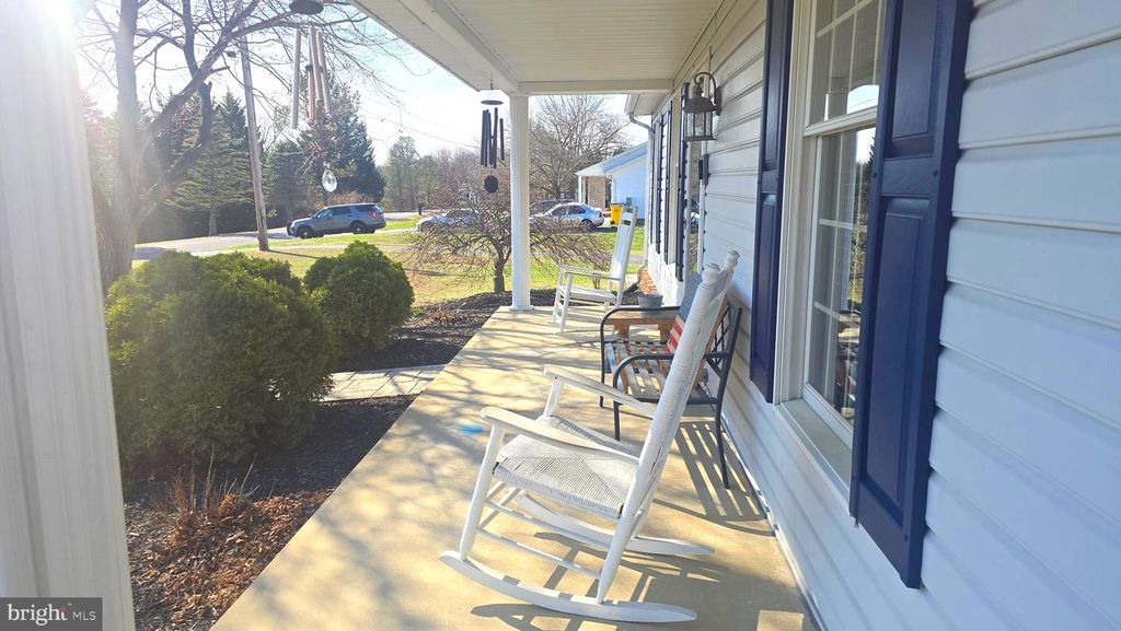 Image 6 of property listing at 60 CASSIE DR, Falling Waters, WV 25419