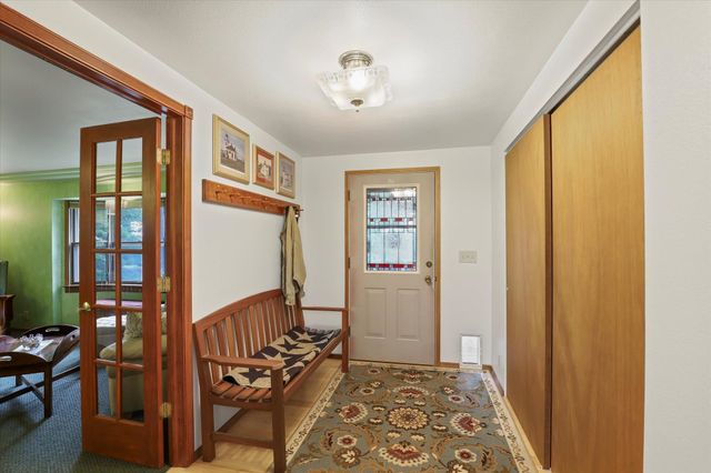 4262 Aspen Hill Way, Clayton, WA 99110