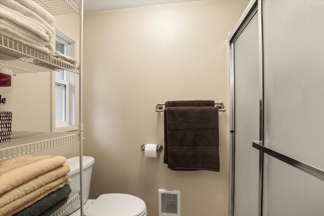 4262 Aspen Hill Way, Clayton, WA 99110