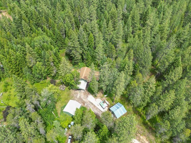 4262 Aspen Hill Way, Clayton, WA 99110