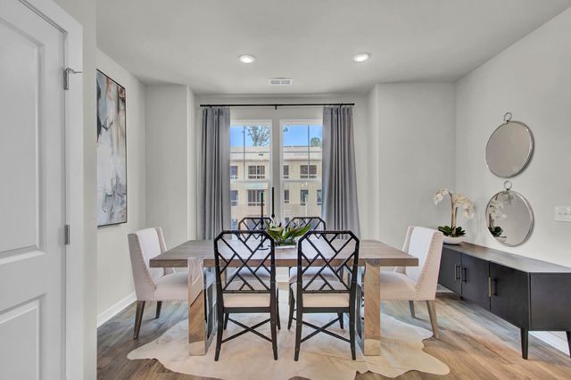 469 Caledon Court, Johns Island, SC 29455