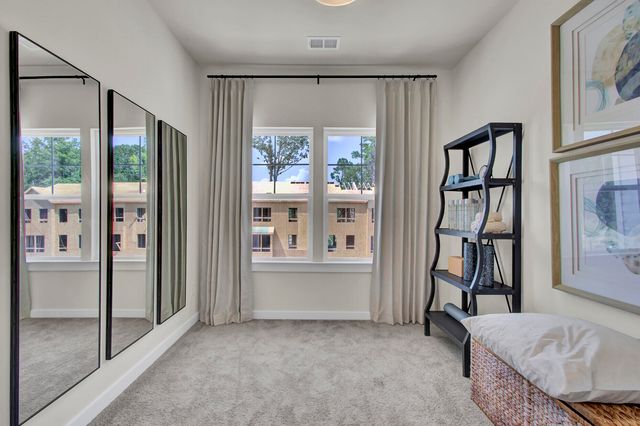 469 Caledon Court, Johns Island, SC 29455