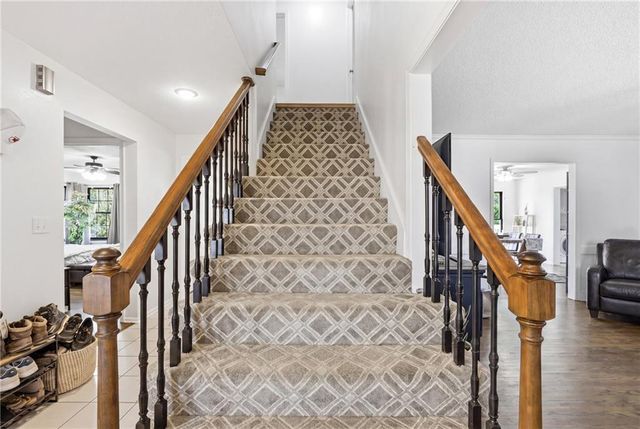 509 NE Olympic Court, Lee's Summit, MO 64064