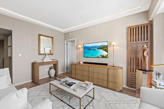 551 N FORT LAUDERDALE BEACH Boulevard R1801, Fort Lauderdale, FL 33304