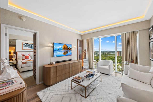 551 N FORT LAUDERDALE BEACH Boulevard R1801, Fort Lauderdale, FL 33304