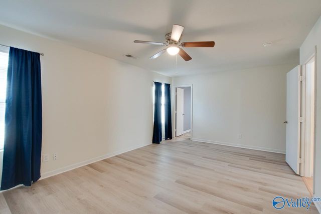 198 Cloverbrook Drive, Harvest, AL 35749