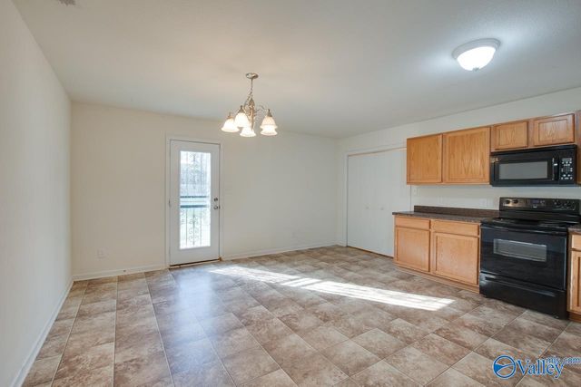 198 Cloverbrook Drive, Harvest, AL 35749