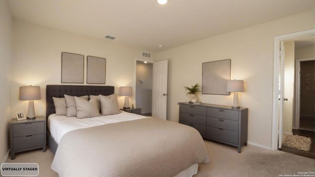 5819 E Rolling Glen, San Antonio, TX 78244