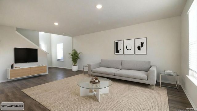 5819 E Rolling Glen, San Antonio, TX 78244