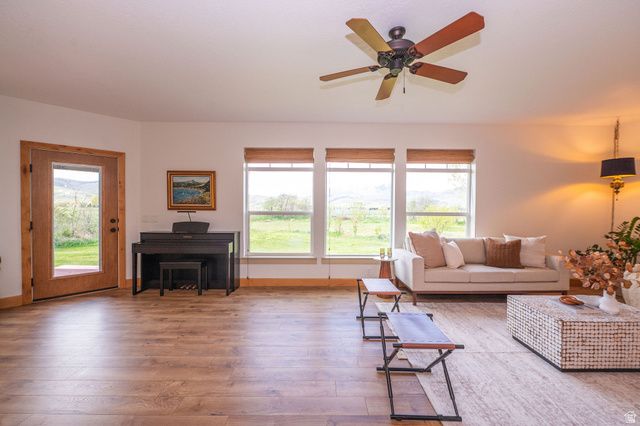 275 S 8600 E, Huntsville, UT 84317