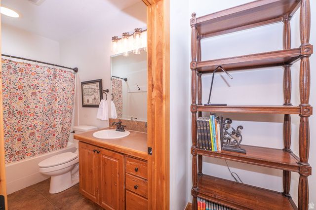 275 S 8600 E, Huntsville, UT 84317