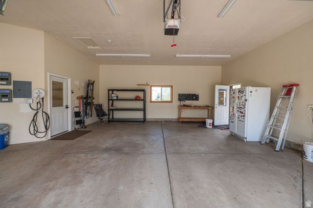 275 S 8600 E, Huntsville, UT 84317