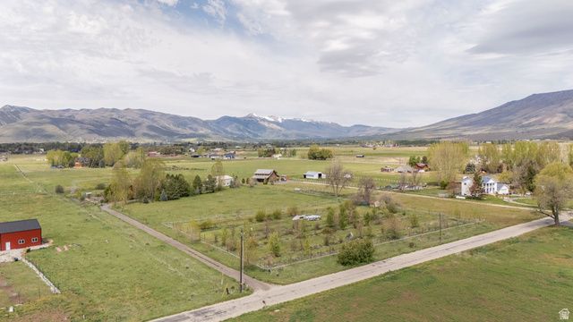 275 S 8600 E, Huntsville, UT 84317