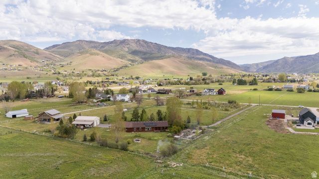 275 S 8600 E, Huntsville, UT 84317