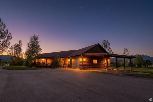 275 S 8600 E, Huntsville, UT 84317