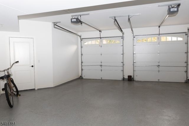 6 Howland Ter, Morris Twp., NJ 07960