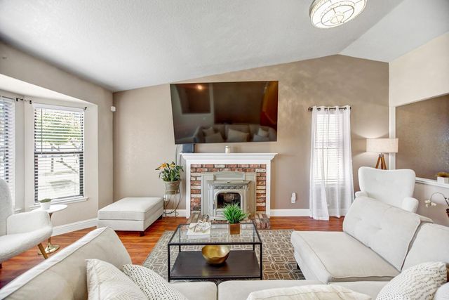 109 Cherri Lynn Ave, Rio Linda, CA 95673