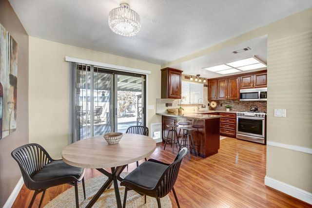 109 Cherri Lynn Ave, Rio Linda, CA 95673
