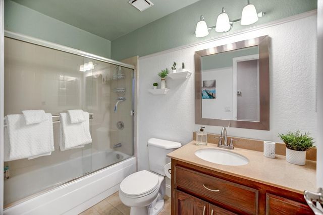109 Cherri Lynn Ave, Rio Linda, CA 95673