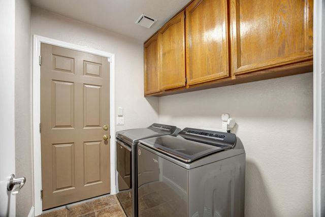109 Cherri Lynn Ave, Rio Linda, CA 95673