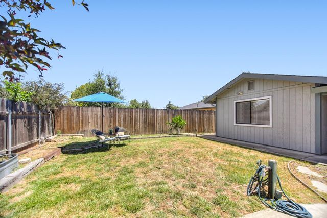 109 Cherri Lynn Ave, Rio Linda, CA 95673