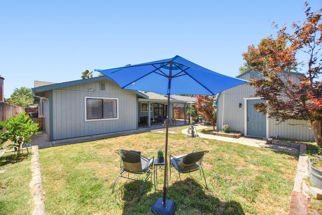 109 Cherri Lynn Ave, Rio Linda, CA 95673