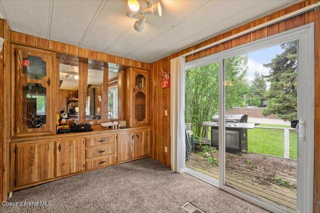 813 N Ella AVE, Sandpoint, ID 83864