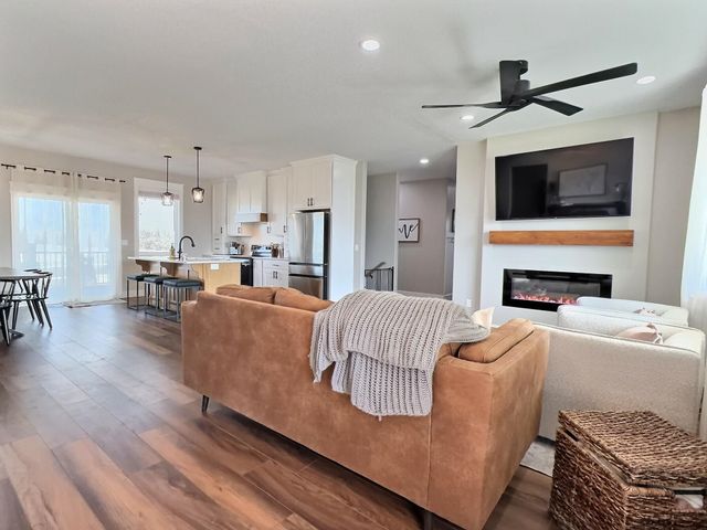 7000 E Pheasant Ridge St, Wichita, KS 67226