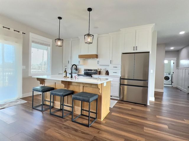 7000 E Pheasant Ridge St, Wichita, KS 67226