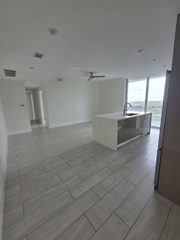 2000 METROPICA Way 2401, Sunrise, FL 33323