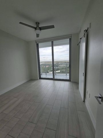 2000 METROPICA Way 2401, Sunrise, FL 33323