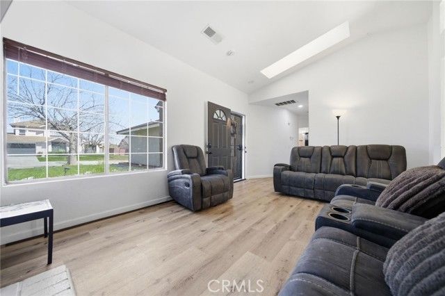 130 Mountainside Drive, Palmdale, CA 93550