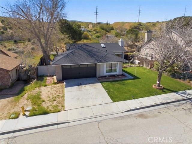 130 Mountainside Drive, Palmdale, CA 93550
