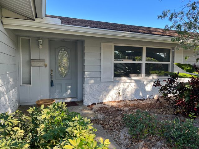 415 Aruba Court, Satellite Beach, FL 32937