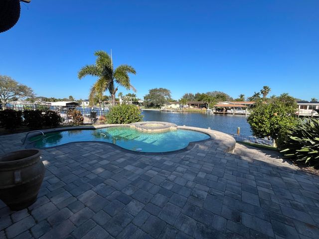 415 Aruba Court, Satellite Beach, FL 32937