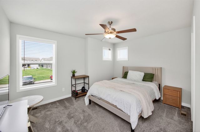 213 NE Glendale Lane, Ankeny, IA 50021