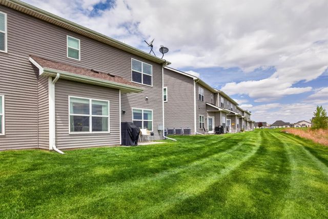 213 NE Glendale Lane, Ankeny, IA 50021