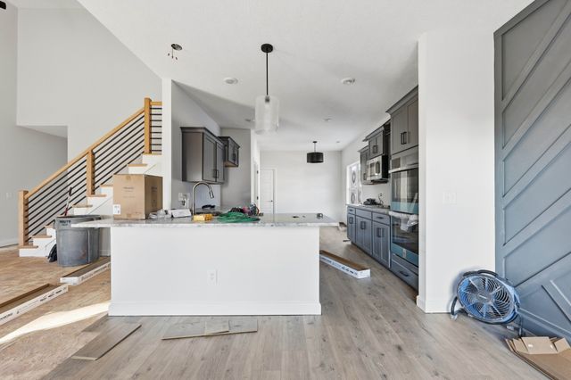 994 Alton Dr, Clarksville, TN 37043