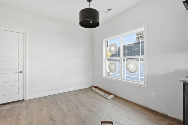 994 Alton Dr, Clarksville, TN 37043