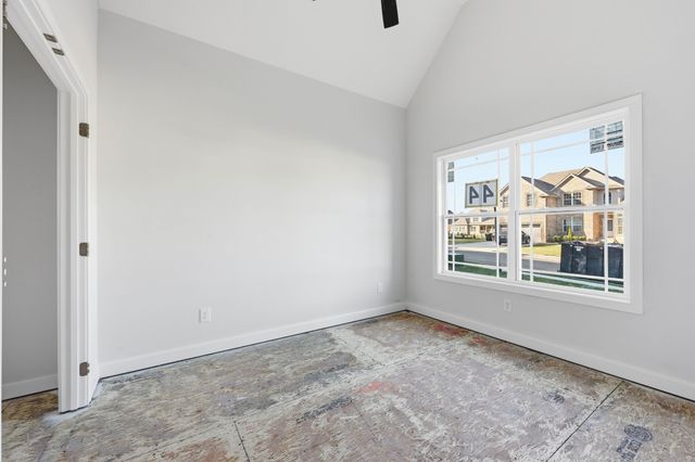 994 Alton Dr, Clarksville, TN 37043