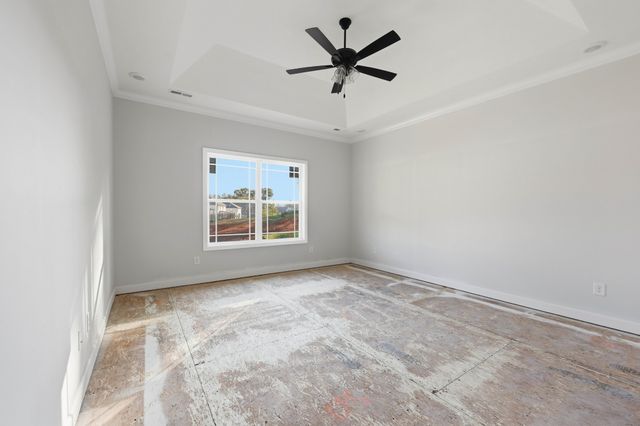 994 Alton Dr, Clarksville, TN 37043