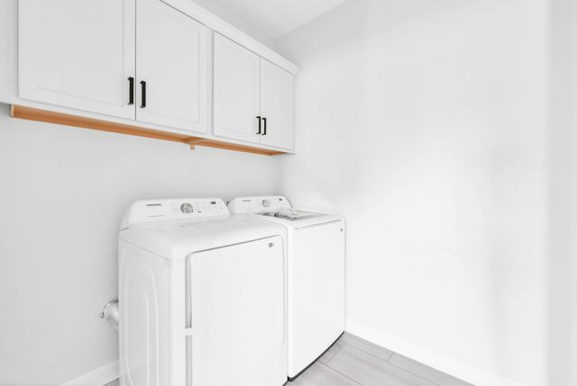 994 Alton Dr, Clarksville, TN 37043