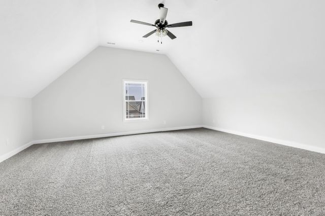 994 Alton Dr, Clarksville, TN 37043