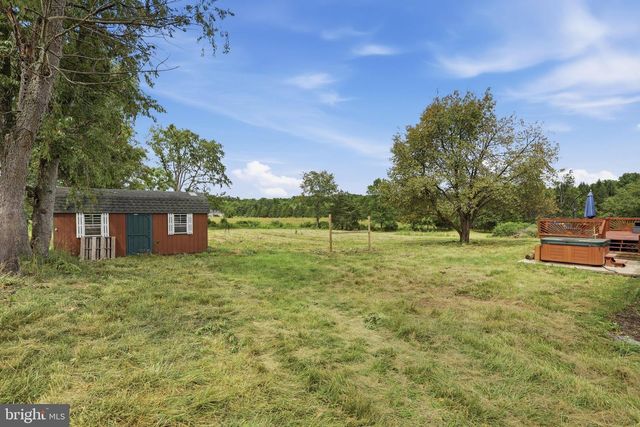598 WHITE OAKS DR, Martinsburg, WV 25404