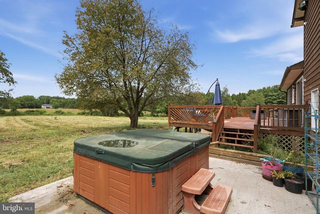 598 WHITE OAKS DR, Martinsburg, WV 25404