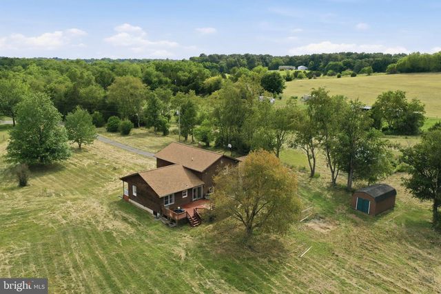 598 WHITE OAKS DR, Martinsburg, WV 25404