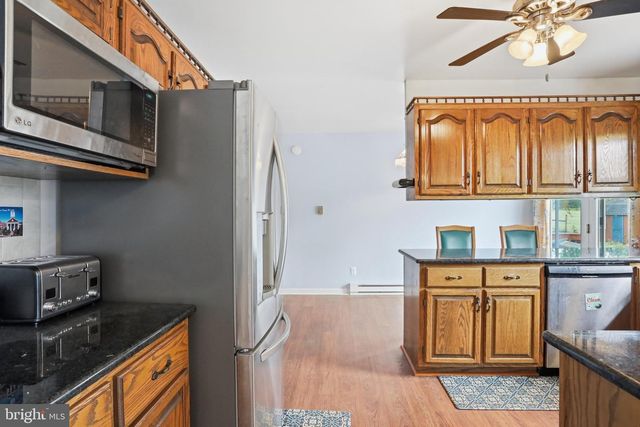 598 WHITE OAKS DR, Martinsburg, WV 25404