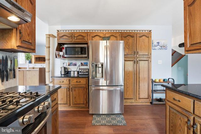 598 WHITE OAKS DR, Martinsburg, WV 25404