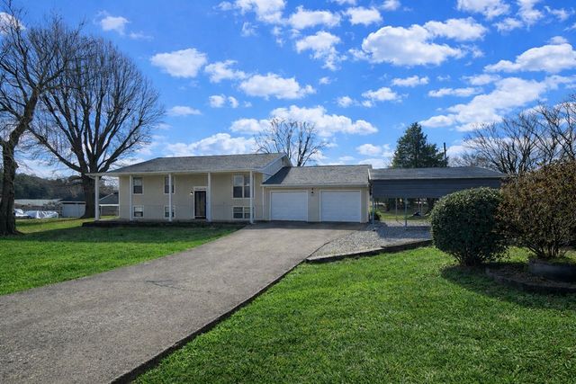 54 Riviera Blvd, Chatsworth, GA 30705